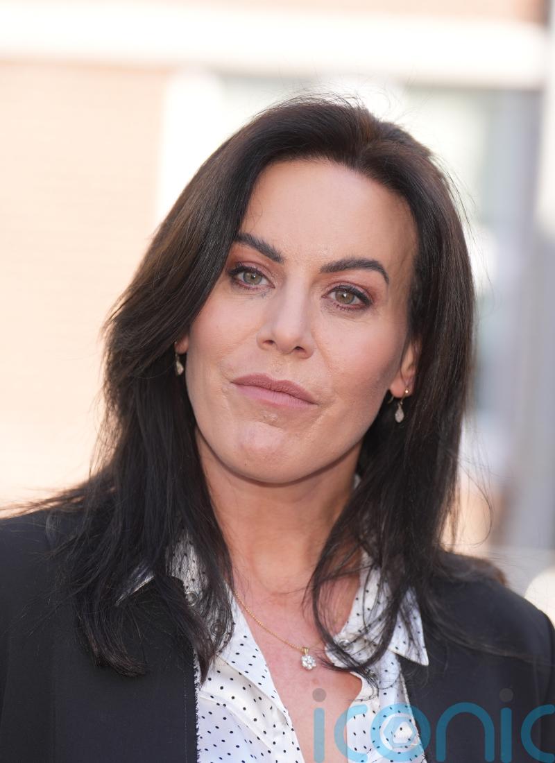 Health minister meets pharmacy union to resolve delay in rollout of free HRT