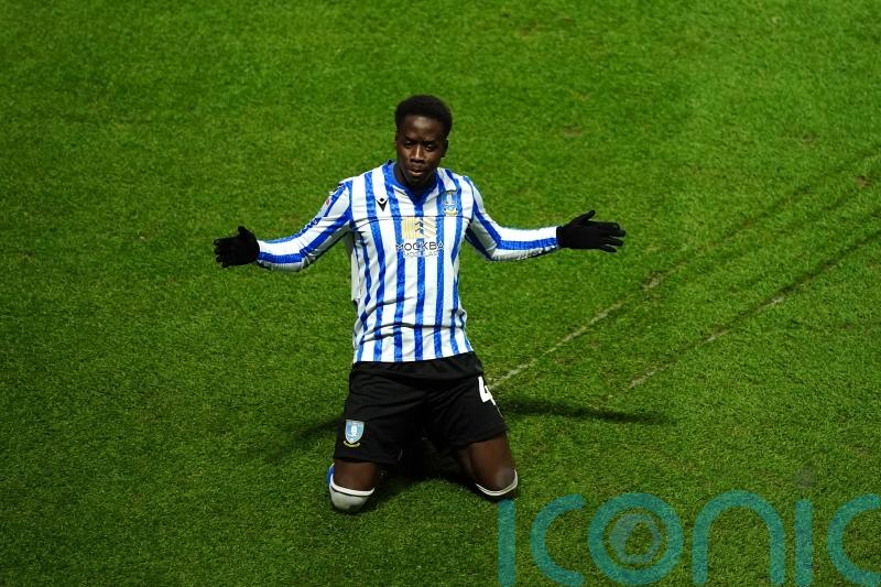 Sheffield Wednesday stun Norwich with second-half comeback