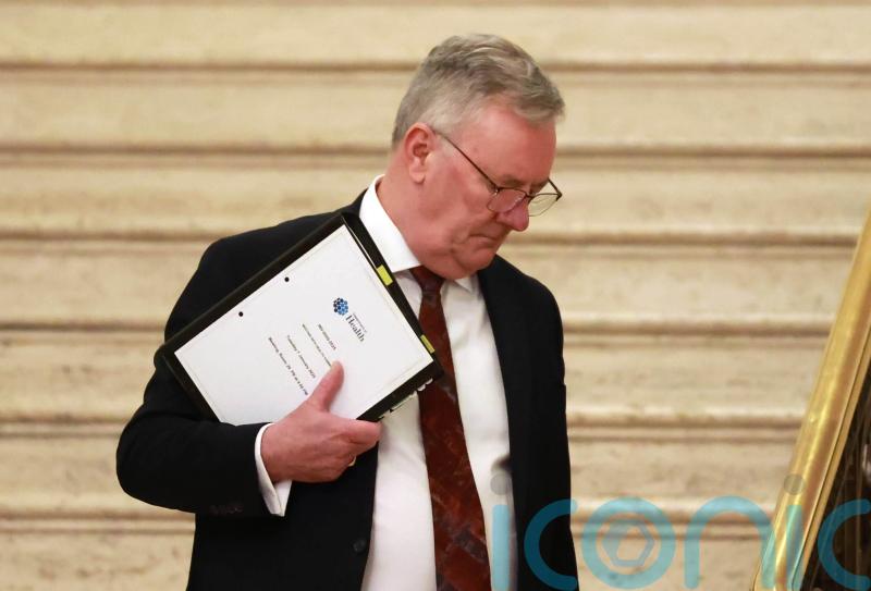 Nesbitt warns over &lsquo;political three-card trick&rsquo; on Budget health spending