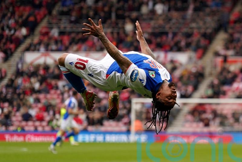 Tyrhys Dolan wins it for Blackburn as Sunderland’s loss of form continues