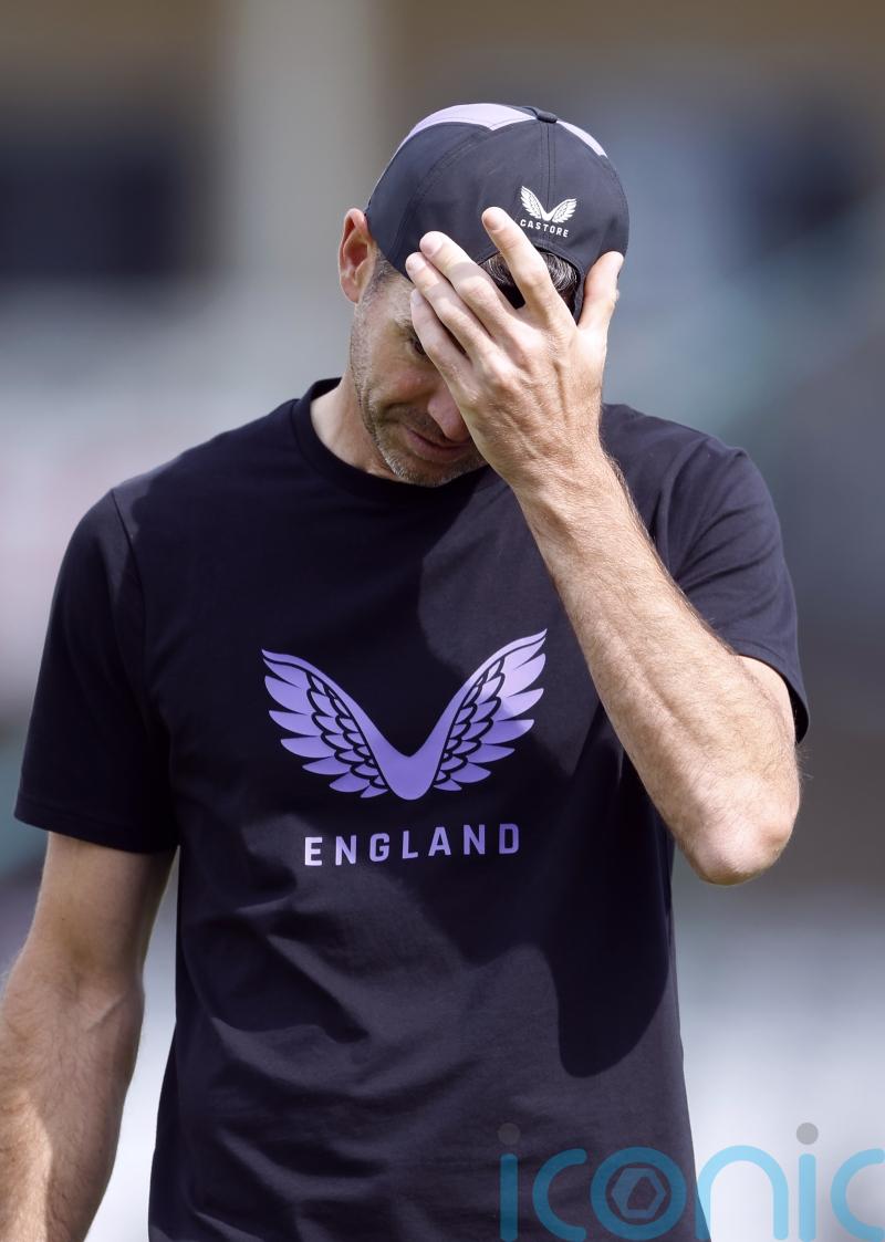 James Anderson’s long-awaited Lancashire comeback delayed