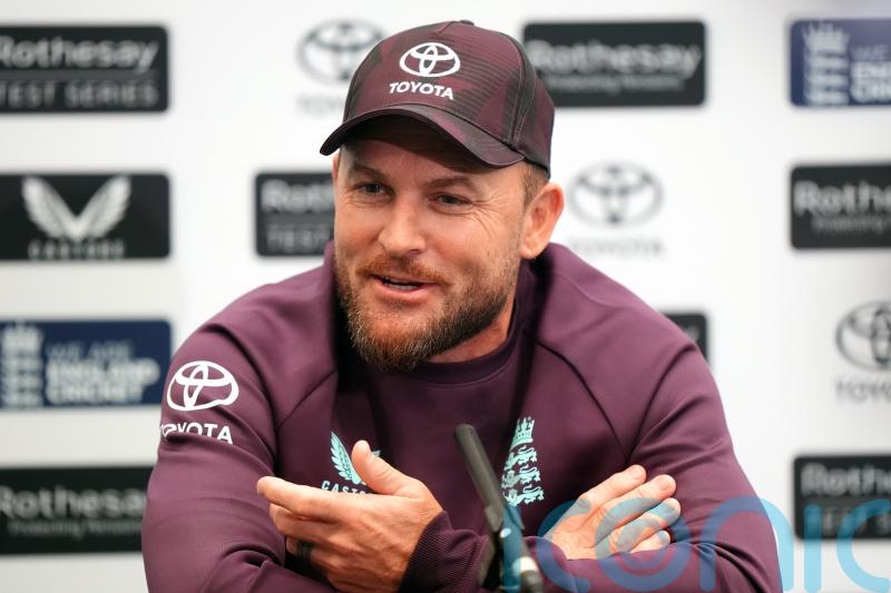 Brendon McCullum wants England team to strengthen bond with fans