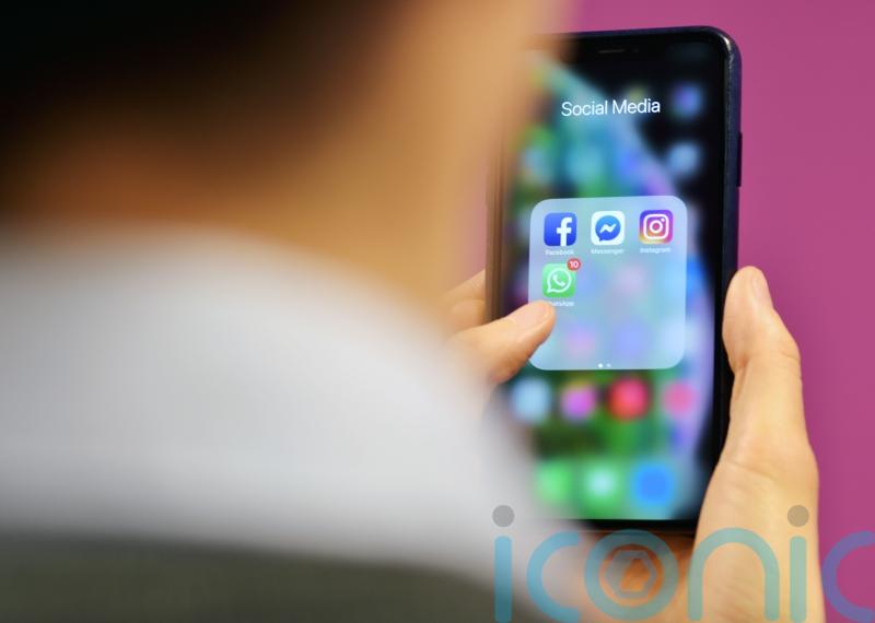 Warning after report lays bare level of social media harm among 16-year-olds