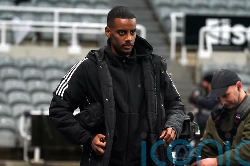 Alexander Isak will have to ‘build up gradually’ with Liverpool – Arne Slot