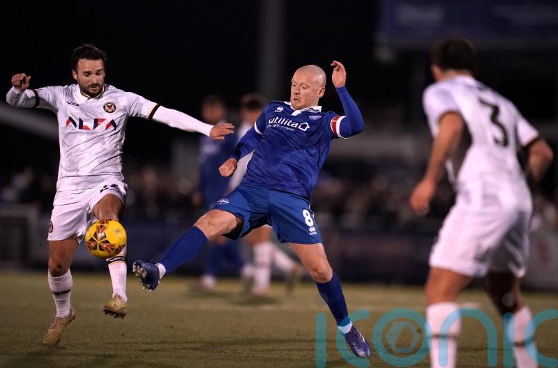 Eastleigh beat Southend hours after Scott Bartlett named as boss