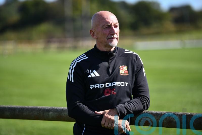 Ian Holloway reflects on cancer scare as Swindon kit raises Melanoma awareness