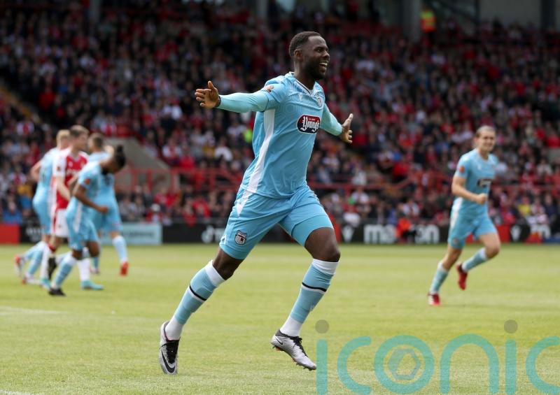 Mani Dieseruvwe double helps high-flying Rochdale see off Yeovil