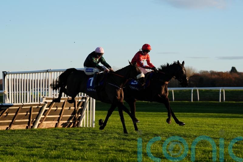 Leader too Strong in Grade Two thriller at Wetherby