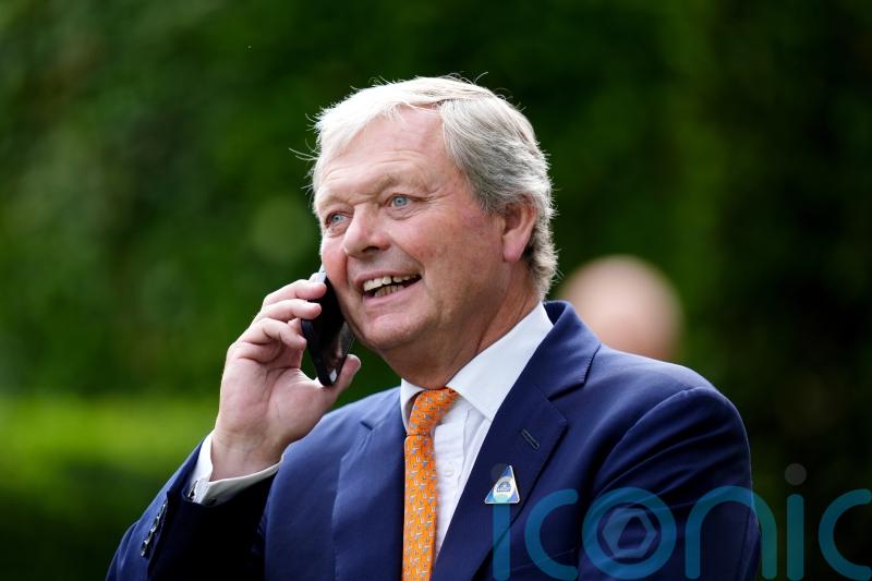 Newbury debut leaves My Ophelia’s connections purring