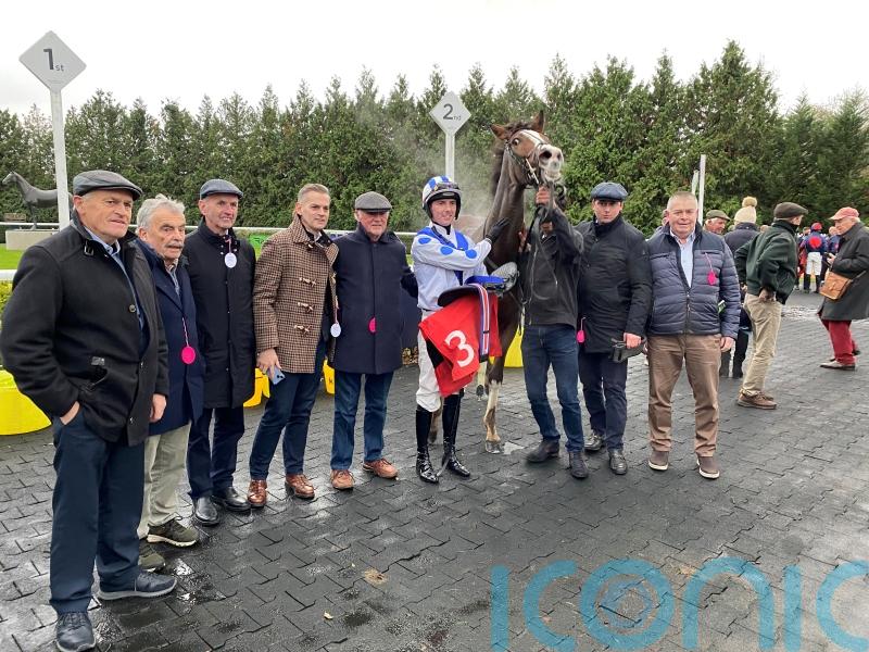 Dream outcome for Emmet Mullins at Kempton