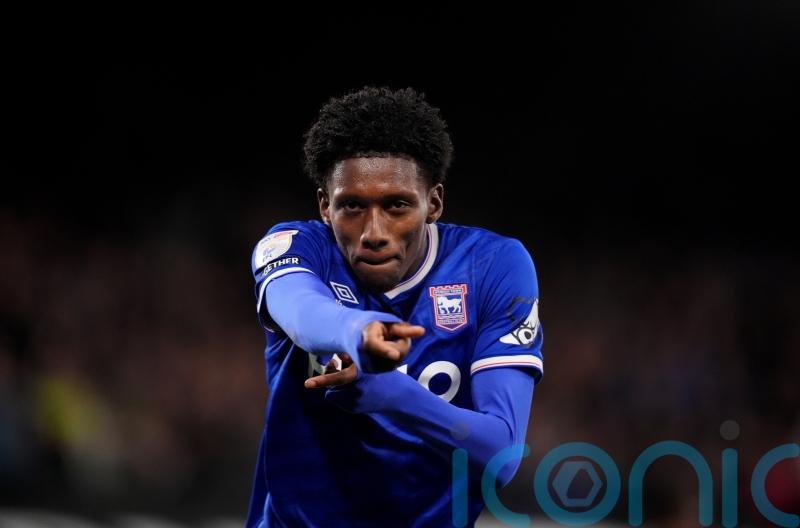 Former Hull favourites return to haunt Tigers and help Ipswich to away win