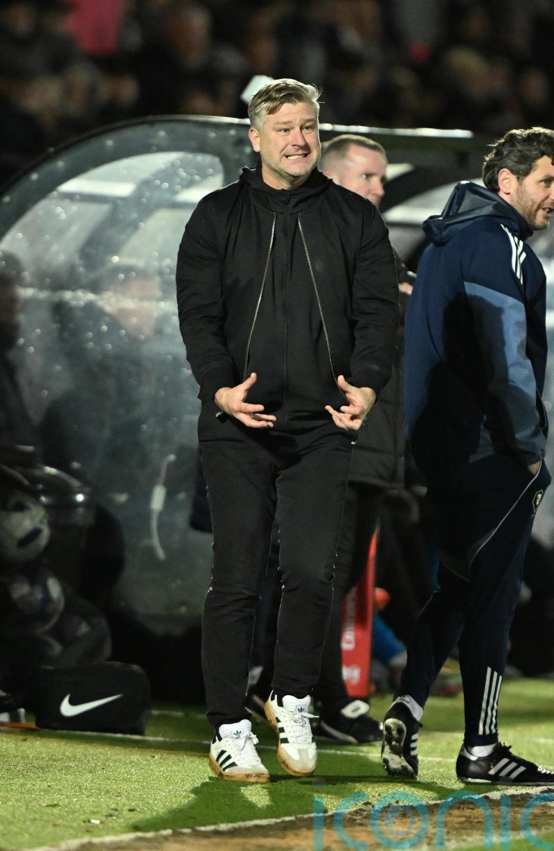 Karl Robinson looking to League One with Salford