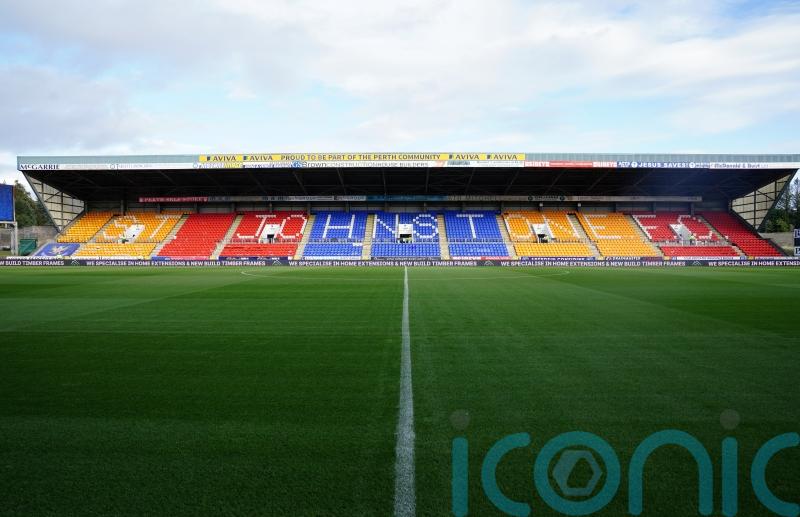 Championship leaders locked together after double stalemate