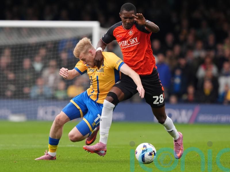 Owen Mason penalty heroics send Mansfield through