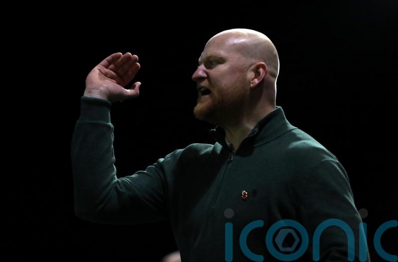 Andy Whing brands referee ’embarrassing’ after controversial Barrow defeat