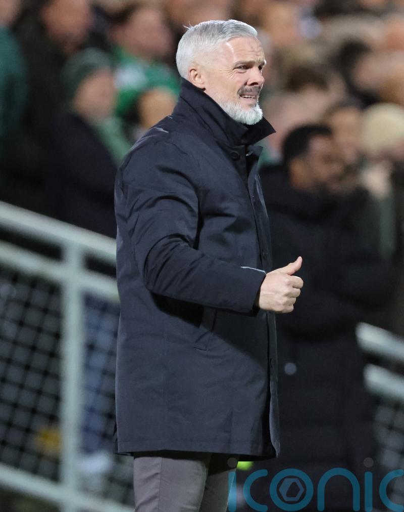Jim Goodwin counts the cost of Hibs draw after Dundee Utd trio come off injured