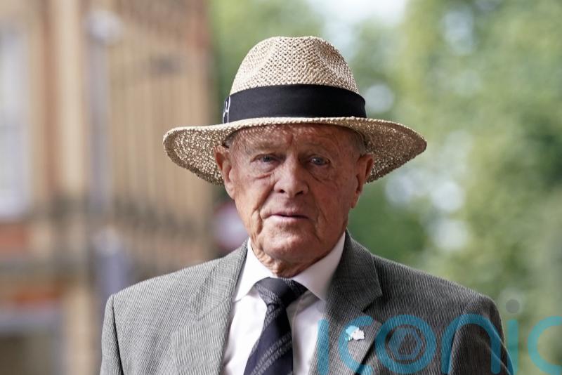 Sir Geoffrey Boycott calls for England coach Brendon McCullum to go