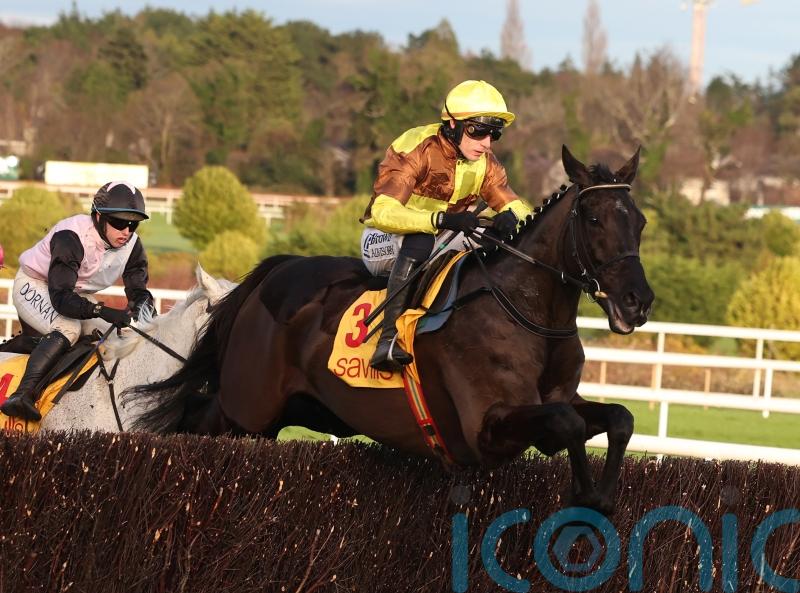 Galopin Des Champs facing stern examination in Savills Chase