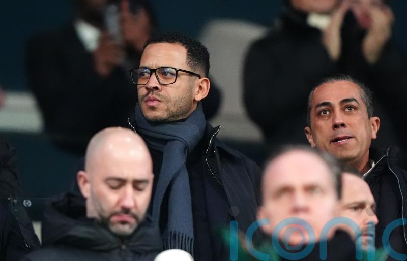 Liam Rosenior urges Chelsea fans to &lsquo;judge what you see, not what you hear&rsquo;