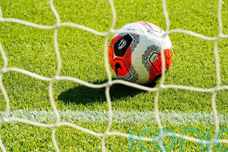 Scunthorpe see off Forest Green in battle of promotion hopefuls