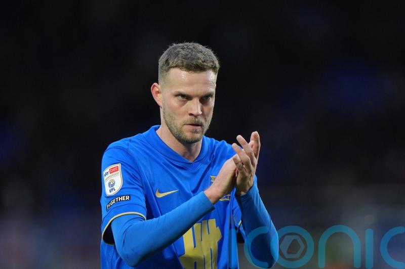 Birmingham boost play-off hopes with victory over lowly Oxford