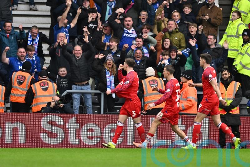 Leif Davis heads Ipswich to late win at Derby