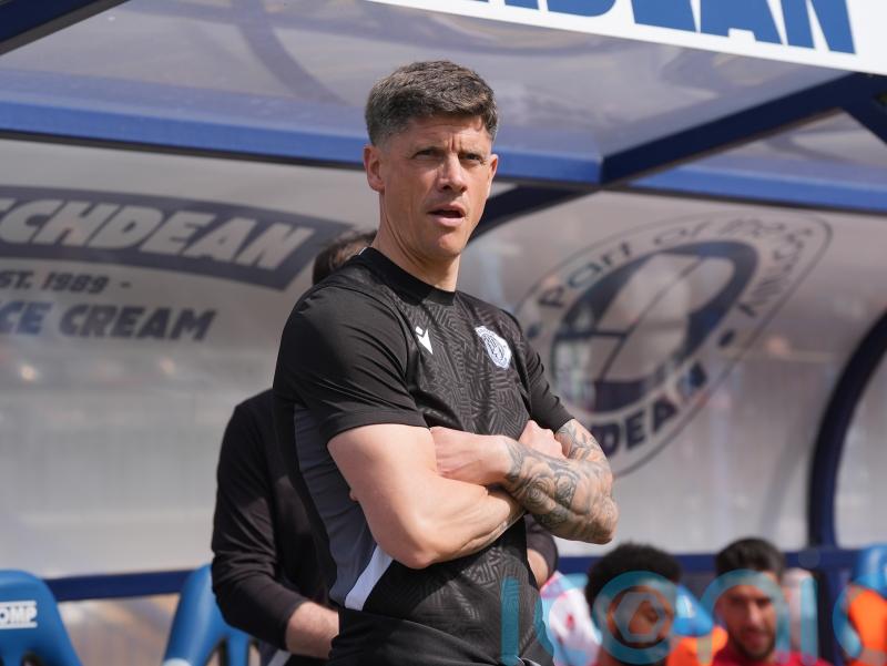 Stevenage boss Alex Revell praises Carl Piergianni after win over Huddersfield