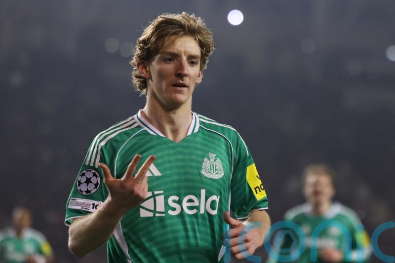 Anthony Gordon scores four as Newcastle hammer Qarabag in first leg