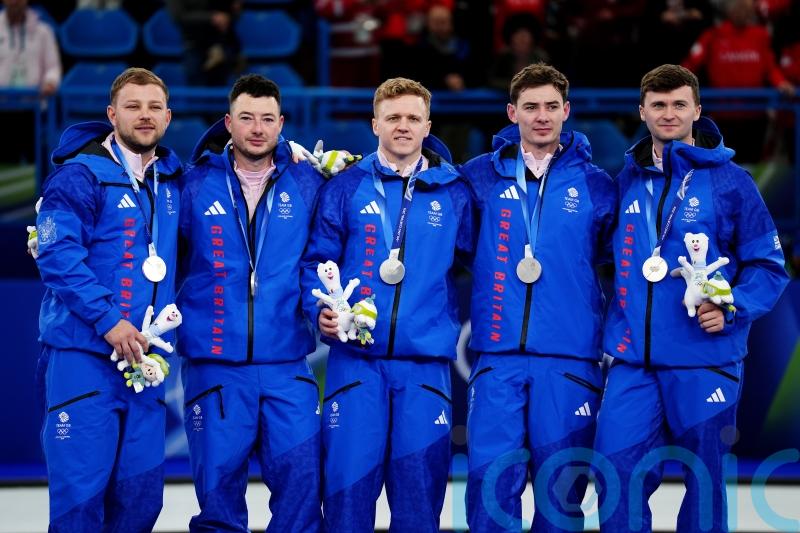 Great Britain settle for silver after defeat to Canada in men&rsquo;s curling