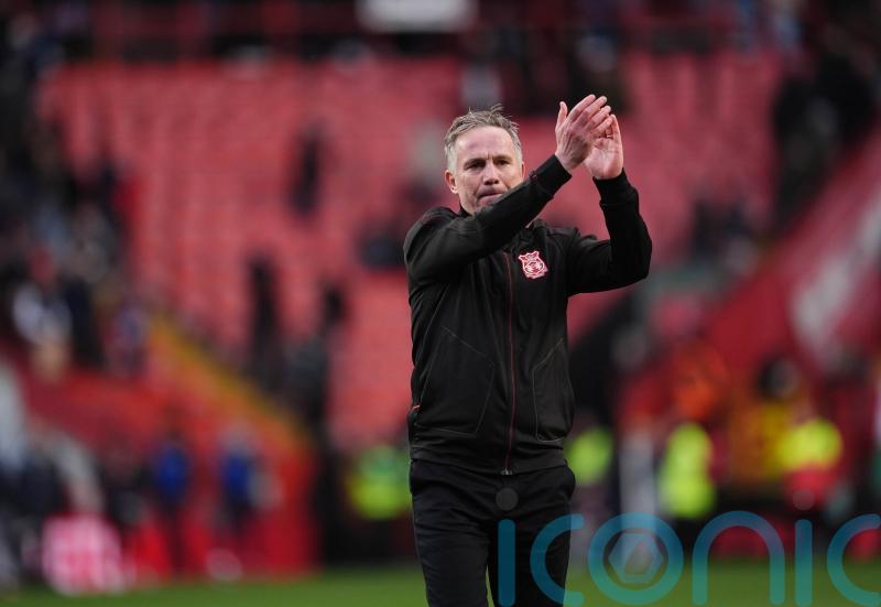 Phil Parkinson praises &lsquo;exceptional&rsquo; defending as Wrexham win again