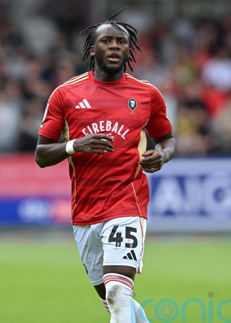 Salford shrug off poor form to beat Barnet