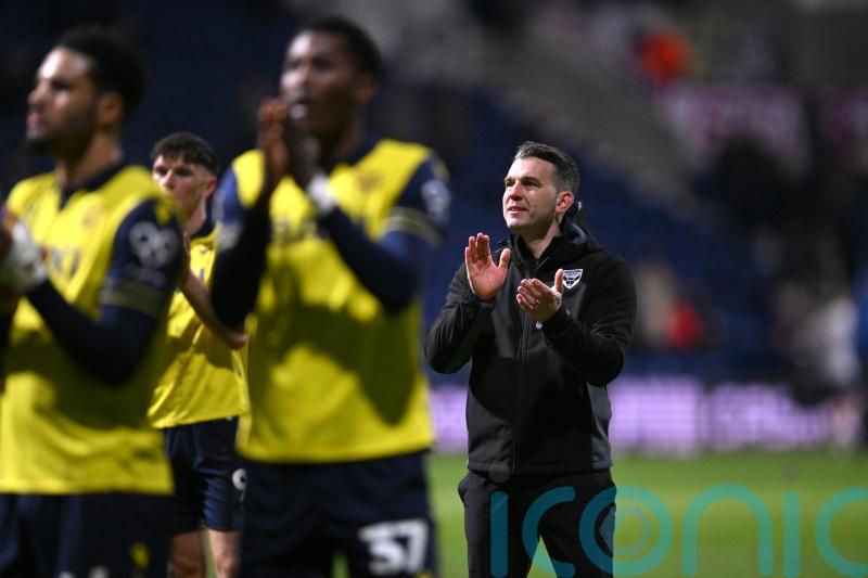 Matt Bloomfield dedicates Oxford win to Amelia Aplin after death last weekend