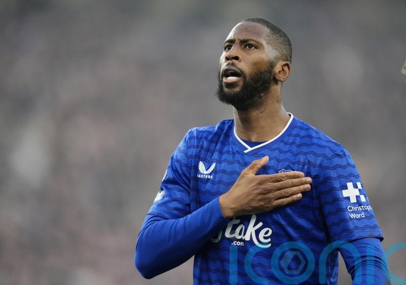 Beto brace boosts Everton&rsquo;s European hopes after coasting past Chelsea