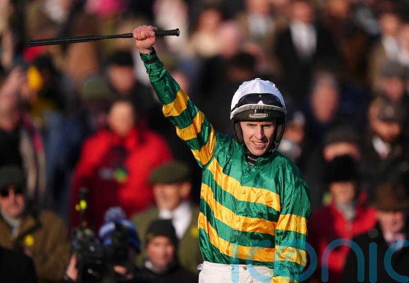Mark Walsh to ride well-fancied Jagwar in Grand National