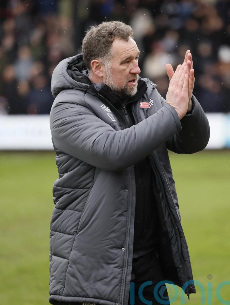 David Artell heaps praise on Andy Cook after Grimsby gain crucial three points