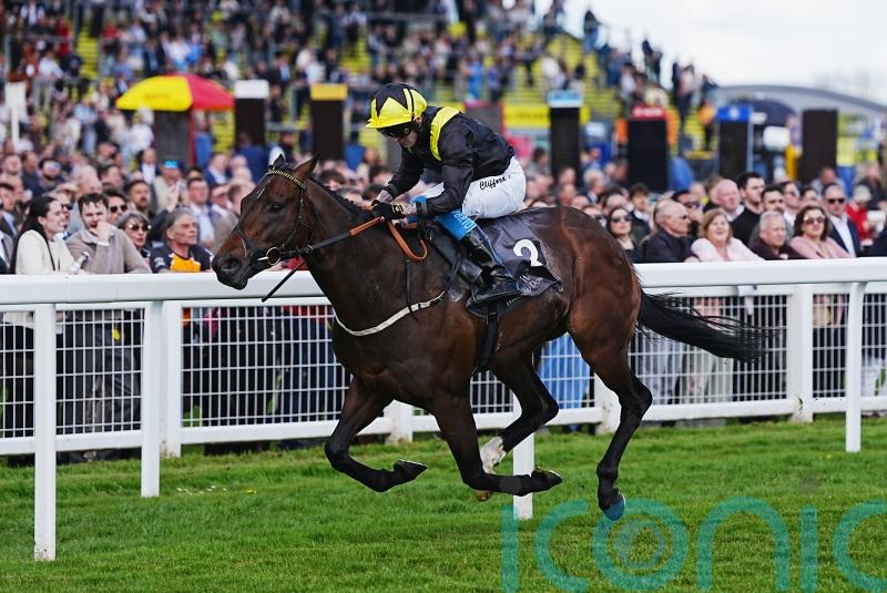 Alparslan sinks Zavateri and Albert Einstein in Greenham