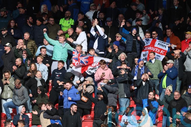 Portsmouth move to verge of safety and plunge Leicester closer to relegation