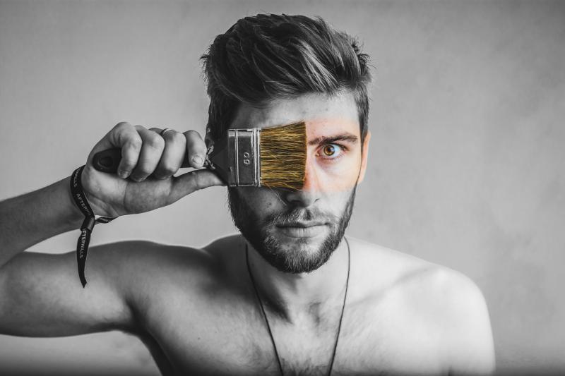 'Easely' money? Male models in Limerick wanted for hen party art classes