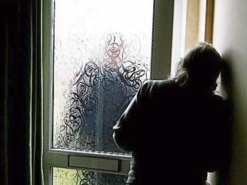 Limerick woman falls victim to &euro;5k tarmac scam