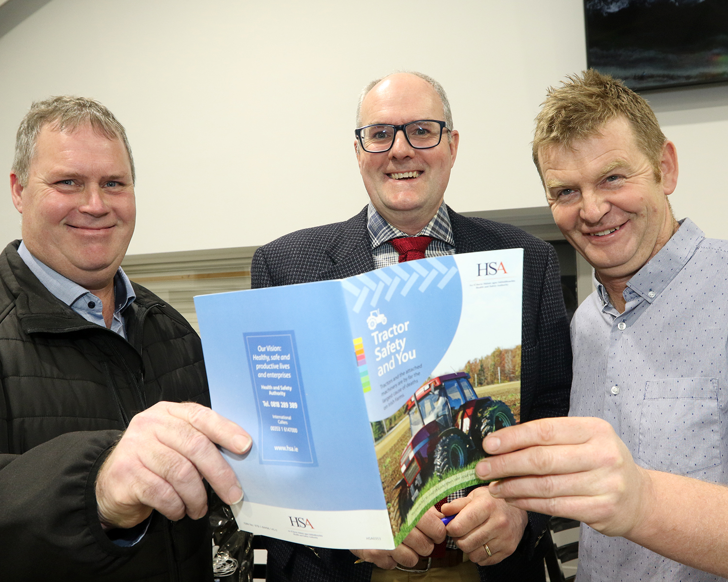 In Pictures Limerick hurler presents awards to tractor driving course