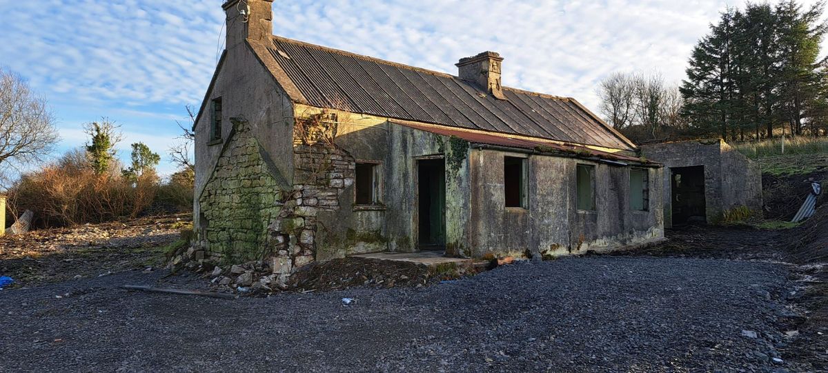 PICTURES The cheapest house in Ireland? Leitrim cottage up for grabs